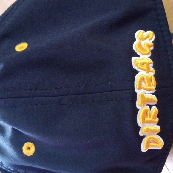 Skull and Bones ball cap - Picture 2 of 4